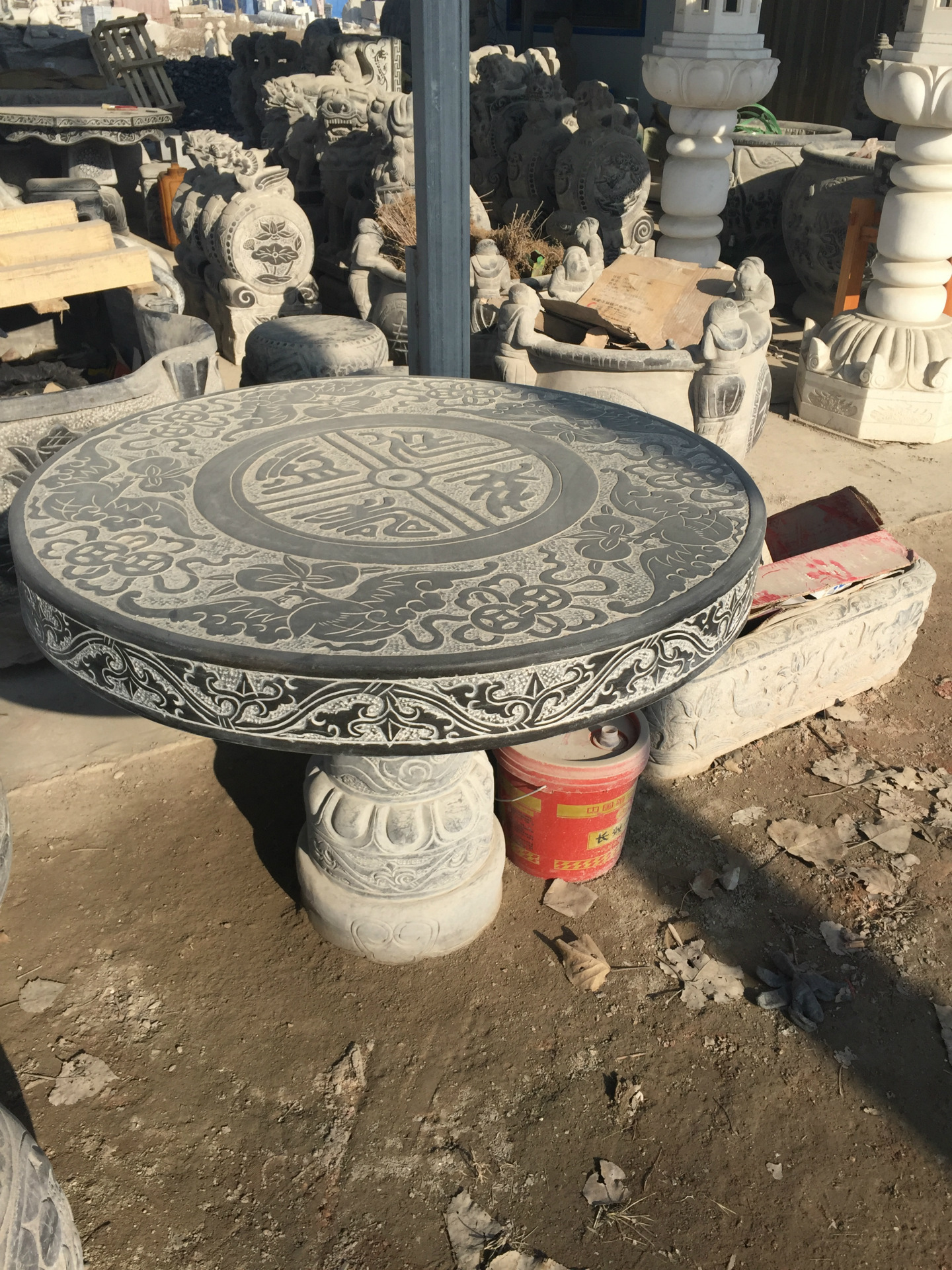 石雕藝術(shù)，定制生活 大理石園林景觀與藝術(shù)擺件的完美融合